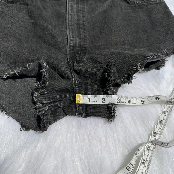 Levi's Jean Shorts Vintage Orange Tag Tab Black Denim Cut Off Boho Hippie Sz 34 - Picture 6 of 7